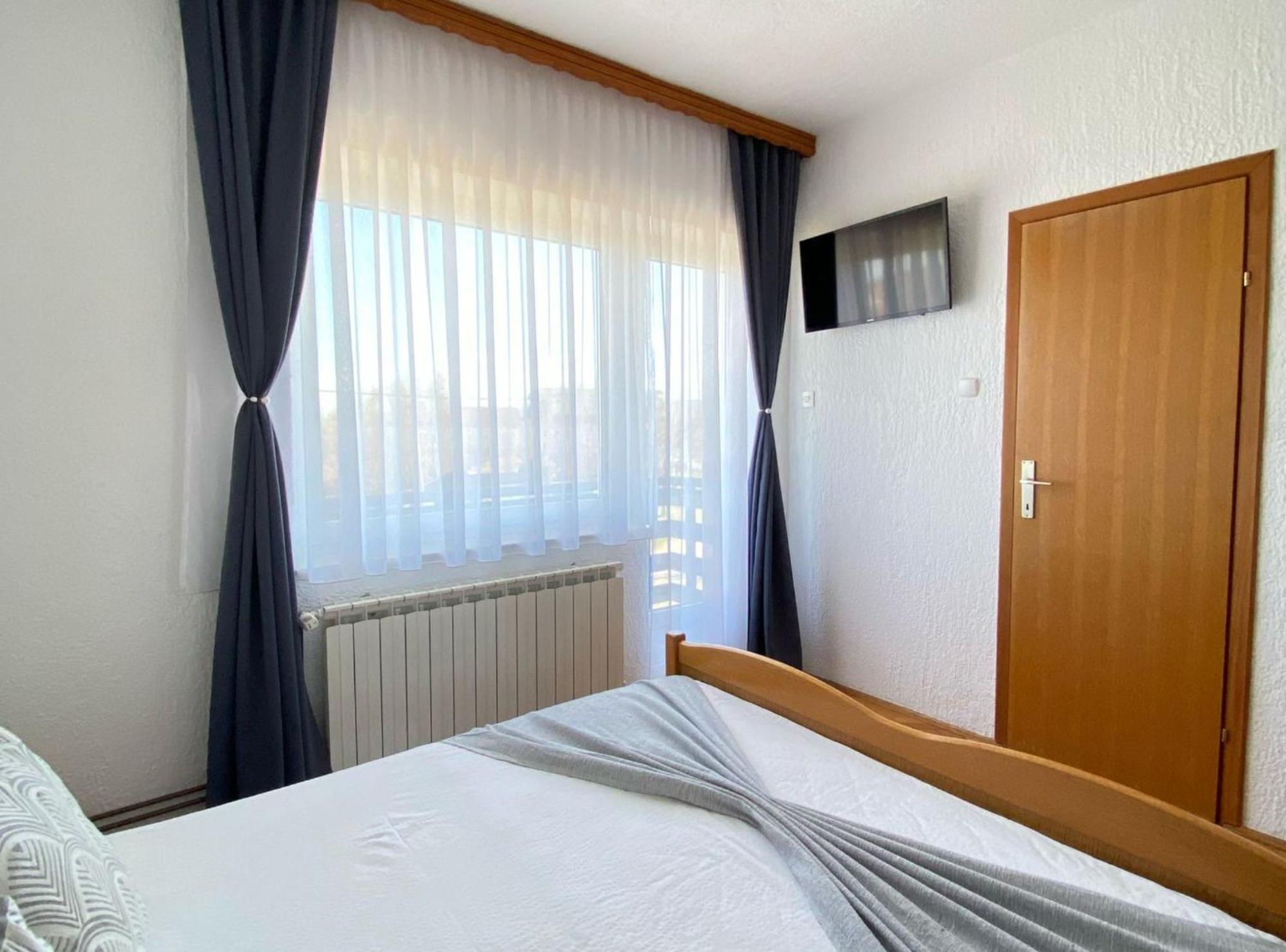 M&N Zafran Grabovac (Karlovac) Exterior foto